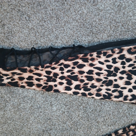 VS leopard set - Picture 3 of 5